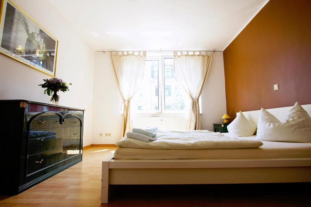 Altstadtperle Apartments & Studios Dresden Ngoại thất bức ảnh